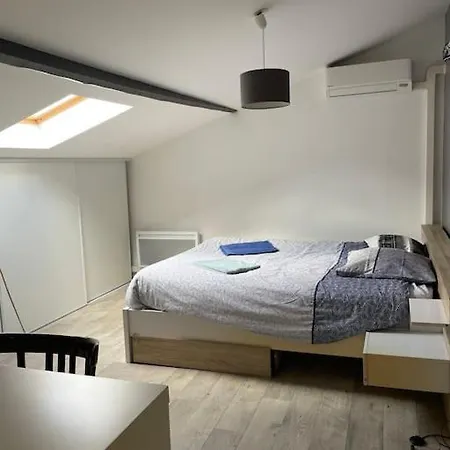 Holiday home Centre Maison Calme